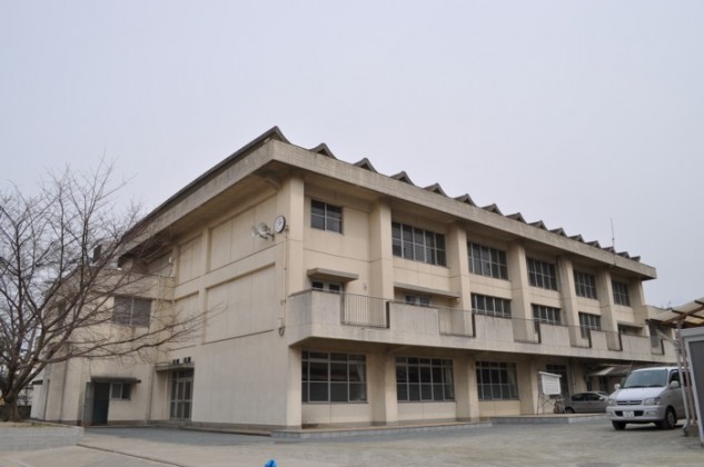 福岡市立弥生小学校/講堂兼体育館0